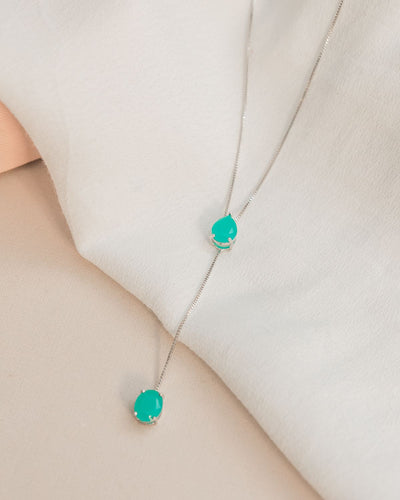 Collier arbre de vie femme : lequel choisir selon son style