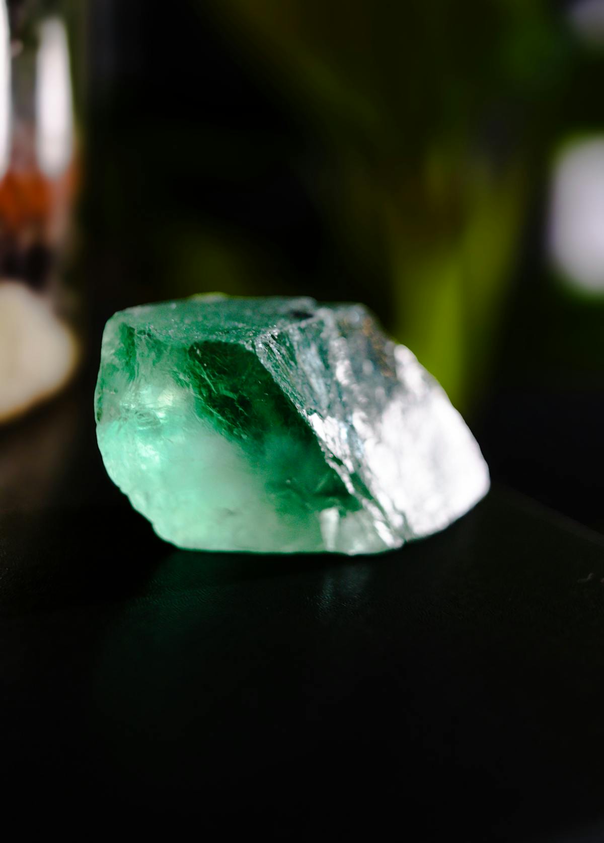 Cristal vert emeraude brut - dioptase vertus proprietes lithotherapie
