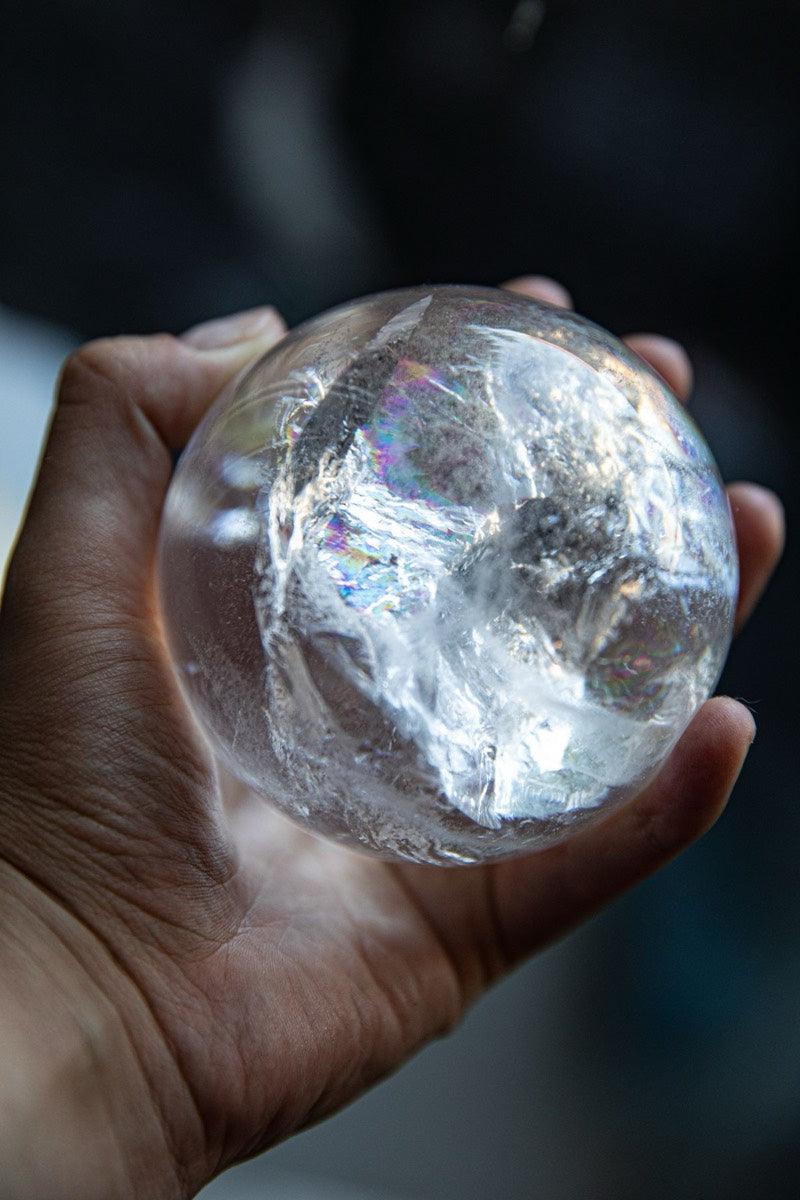 Quelle Taille de Pyramide Orgonite Choisir ? Guide d'Achat
