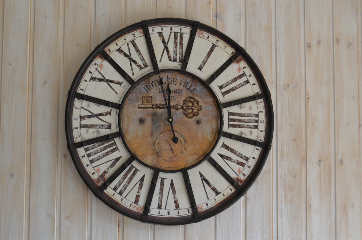 Heure 15h51 signification et symbolisme | Source Sacree