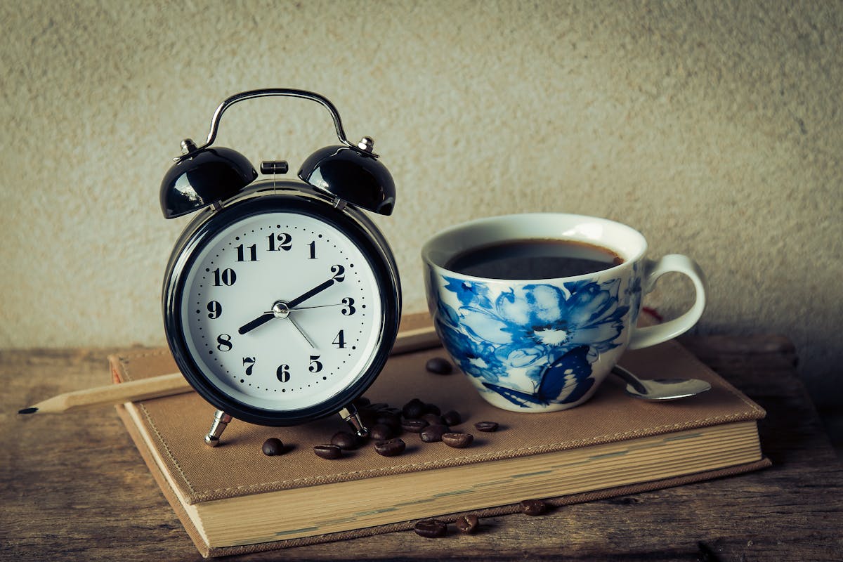 Heure 23h32 signification et symbolisme | Source Sacree