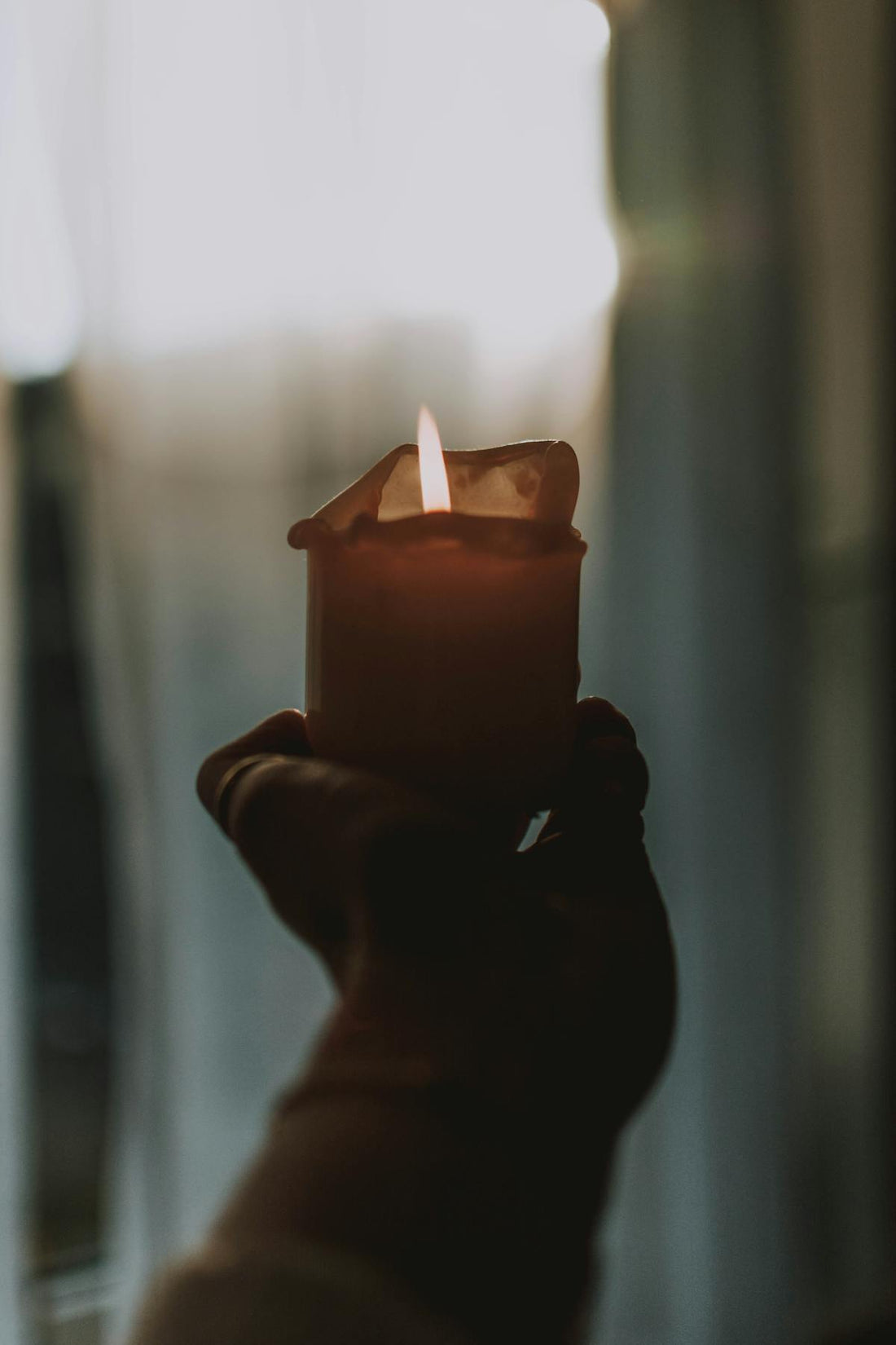 Rever mort qui parle signification message defunt | Source Sacree