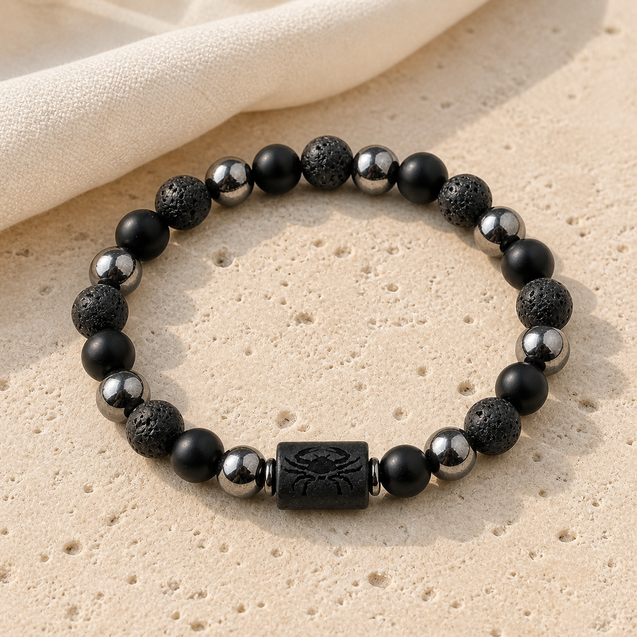 Bracelet Signe Astrologique Cancer — Lave, Hématite et Onyx — vue produit premium