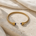 Bracelet Pierre de Naissance Septembre — Lapis-lazuli — photographie produit premium