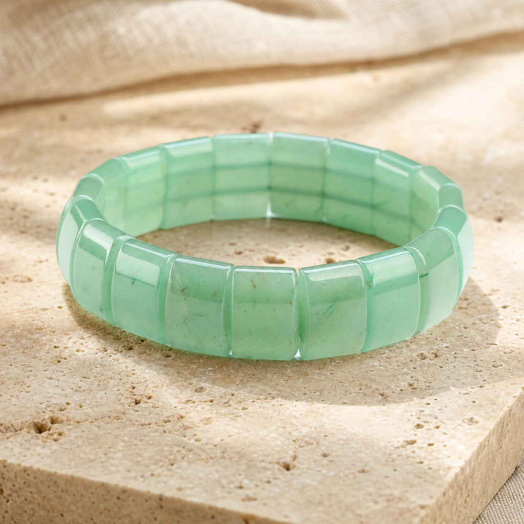 Bracelet Homme Aventurine Verte — Perles Plates 10 mm — photographie produit premium