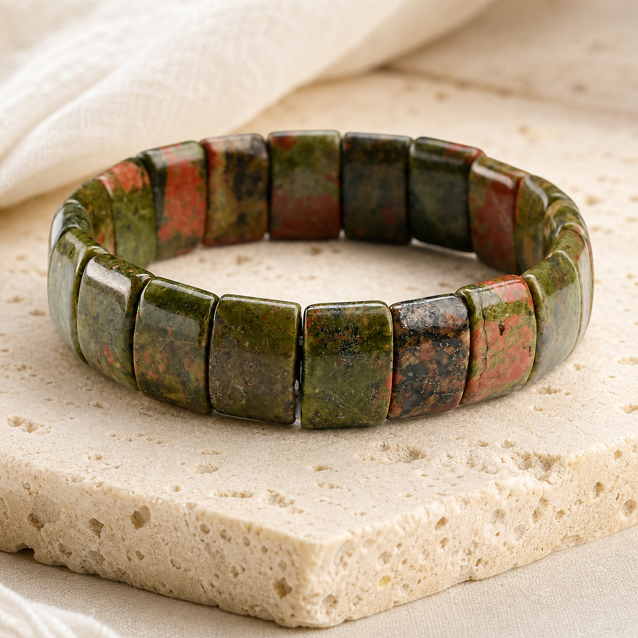 Bracelet Homme Unakite — Perles Plates 10 mm — photographie produit premium
