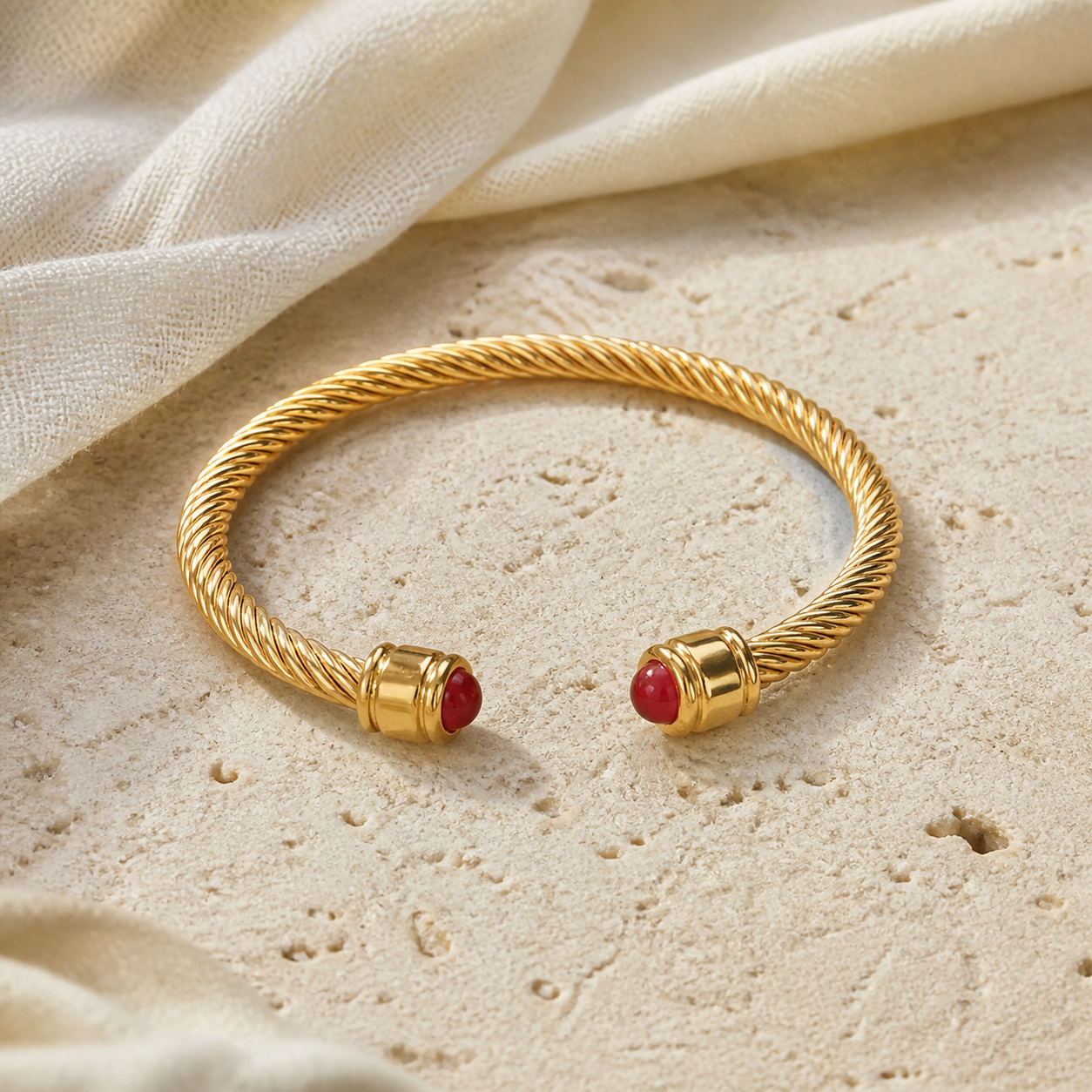 Bracelet Pierre de Naissance Juillet — Cornaline — photographie produit premium