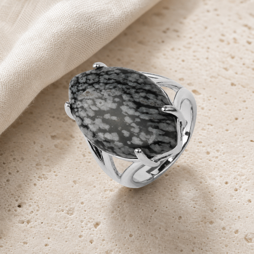 Bague Obsidienne Neige Réglable — photographie produit premium