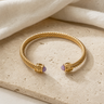 Bracelet Pierre de Naissance Juin — Pierre de lune — photographie produit premium