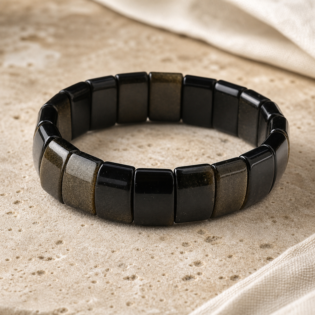 Bracelet Homme Obsidienne Dorée — Perles Plates 10 mm — photographie produit premium
