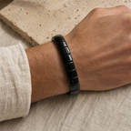 Bracelet Homme Obsidienne Noire — Perles Plates 10 mm — vue en situation