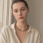 Collier Perle Baroque & Rondelles de Pierre Naturelle — bijou porté en situation