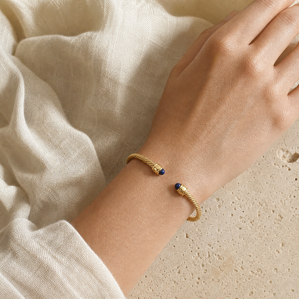 Bracelet Pierre de Naissance Septembre — Lapis-lazuli — vue en situation