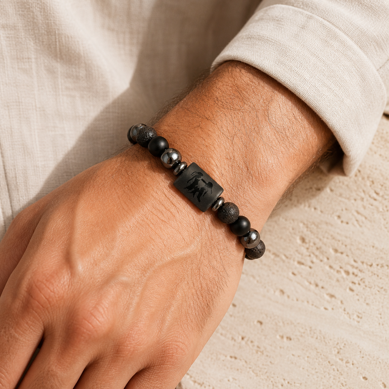 Bracelet Signe Astrologique Gémeaux — Lave, Hématite et Onyx — bijou porté