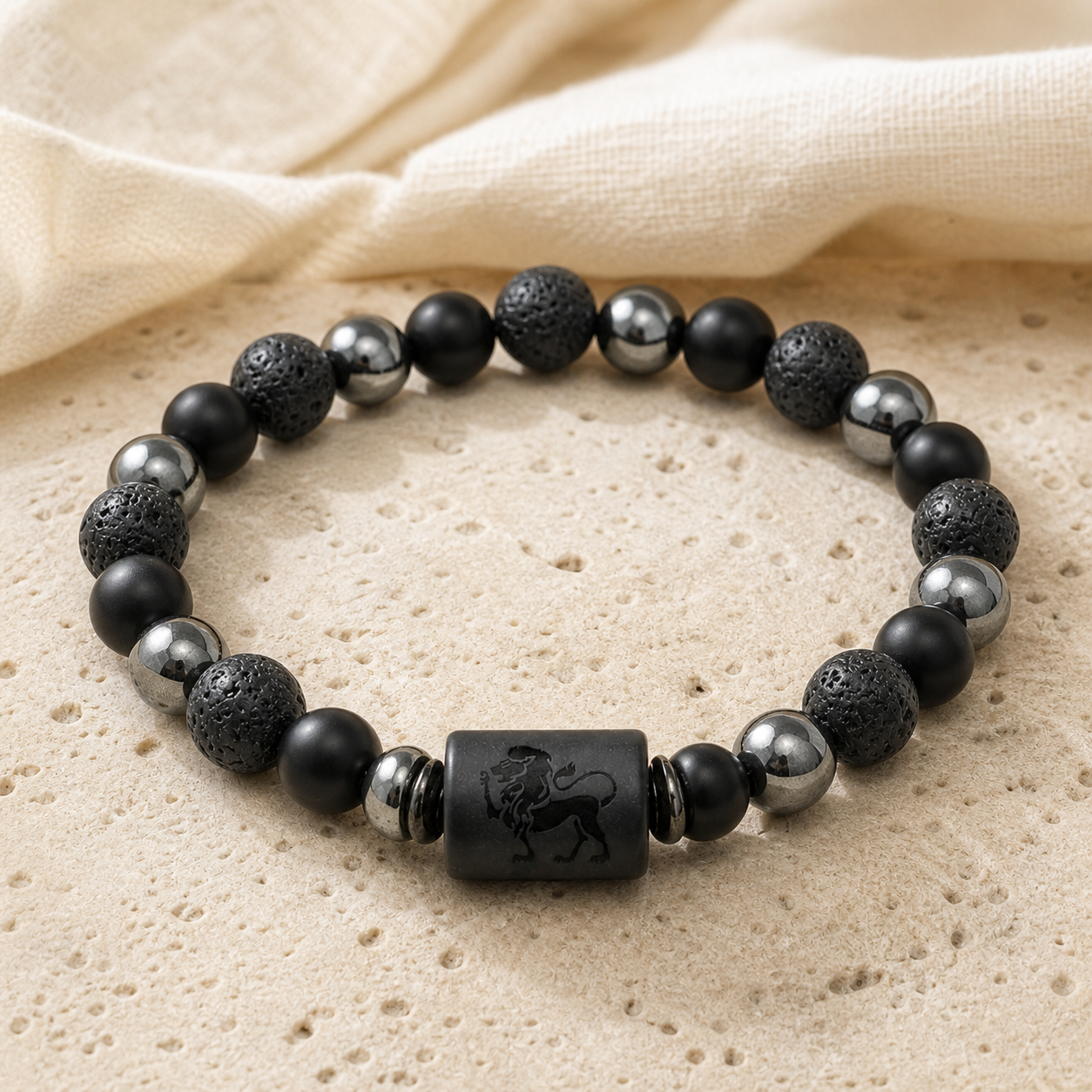 Bracelet Signe Astrologique Lion — Lave, Hématite et Onyx — détail matière et finition