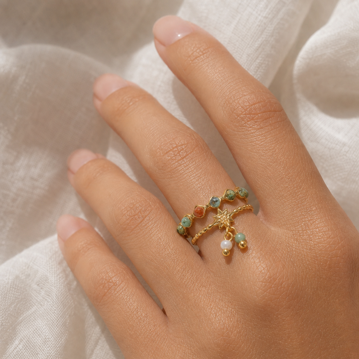 Bague Turquoise Africaine Étoile — bijou porté ou variantes
