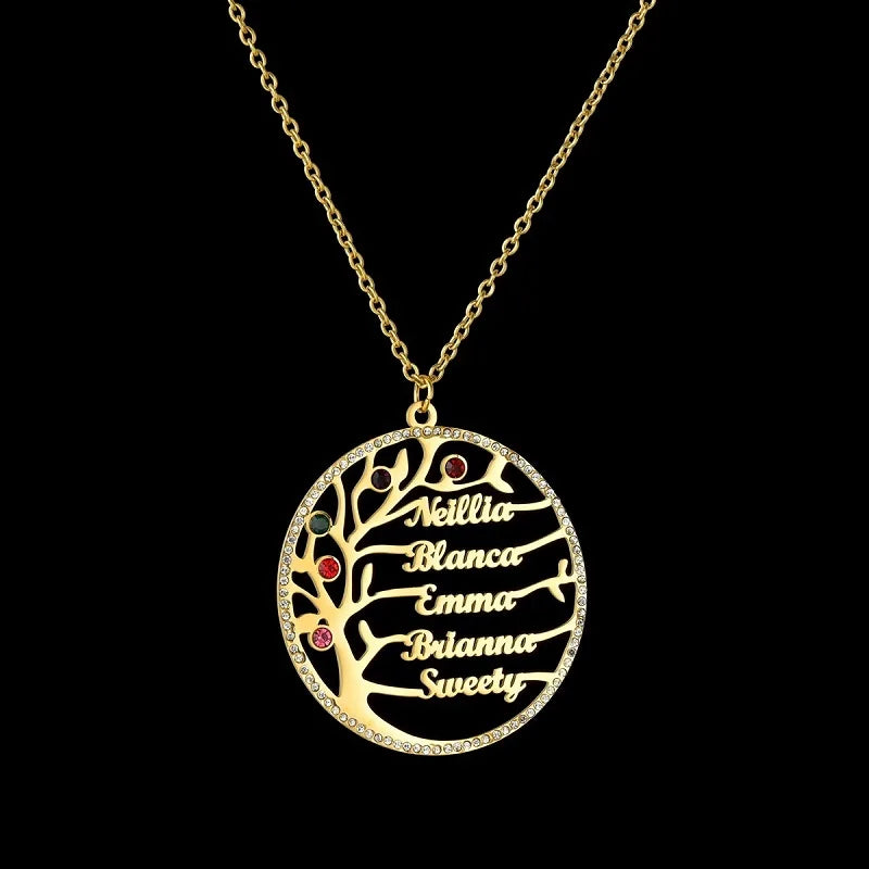 Collier arbre de vie prénoms cristaux de naissance porté au cou