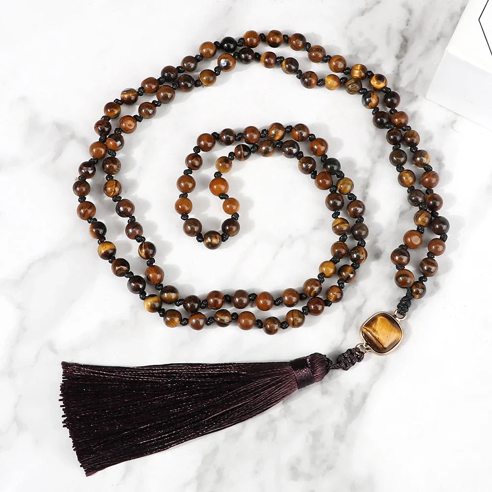 Mala à pompon 108 perles en œil de tigre, cabochon carré