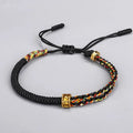 Bracelet tibétain tressé main avec perle mantra en cuivre doré