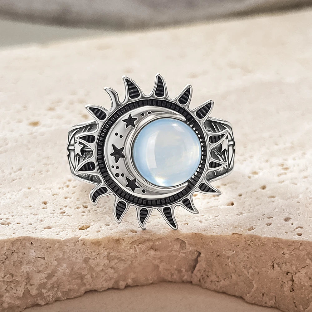 Bague Cabochon Pierre de Lune 8 mm, Lune et Étoile