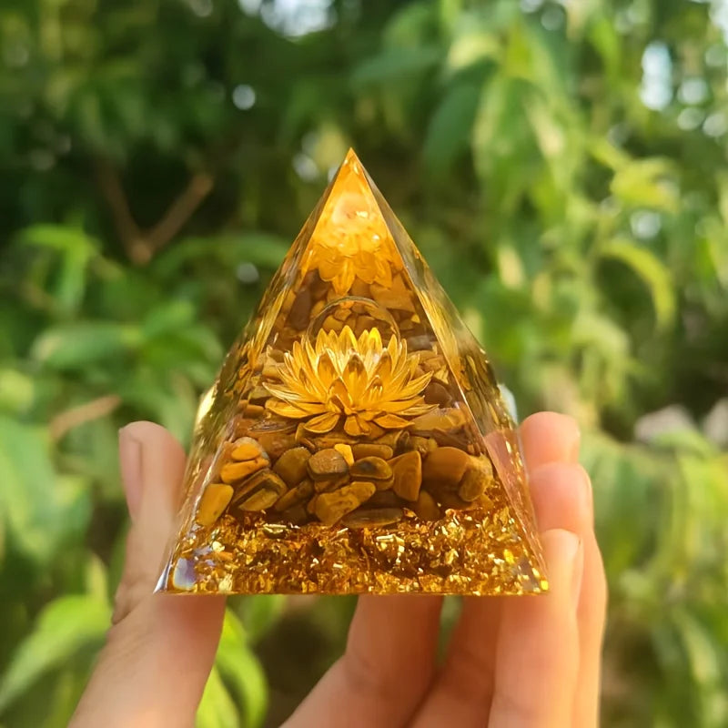 Pyramide orgonite fleur de lotus oeil de tigre 5 cm - lithotherapie protection
