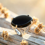 Bague Onyx Noir réglable, cabochon de pierre naturelle, sur bois flotté