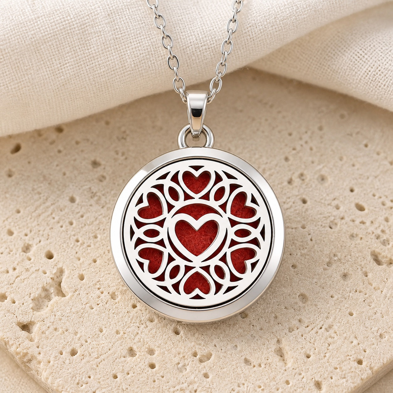 Collier Arbre de Vie — Médaillon Diffuseur en Acier — Cœur